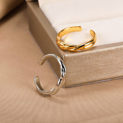 Classic Knuckle Rope Twist Ring