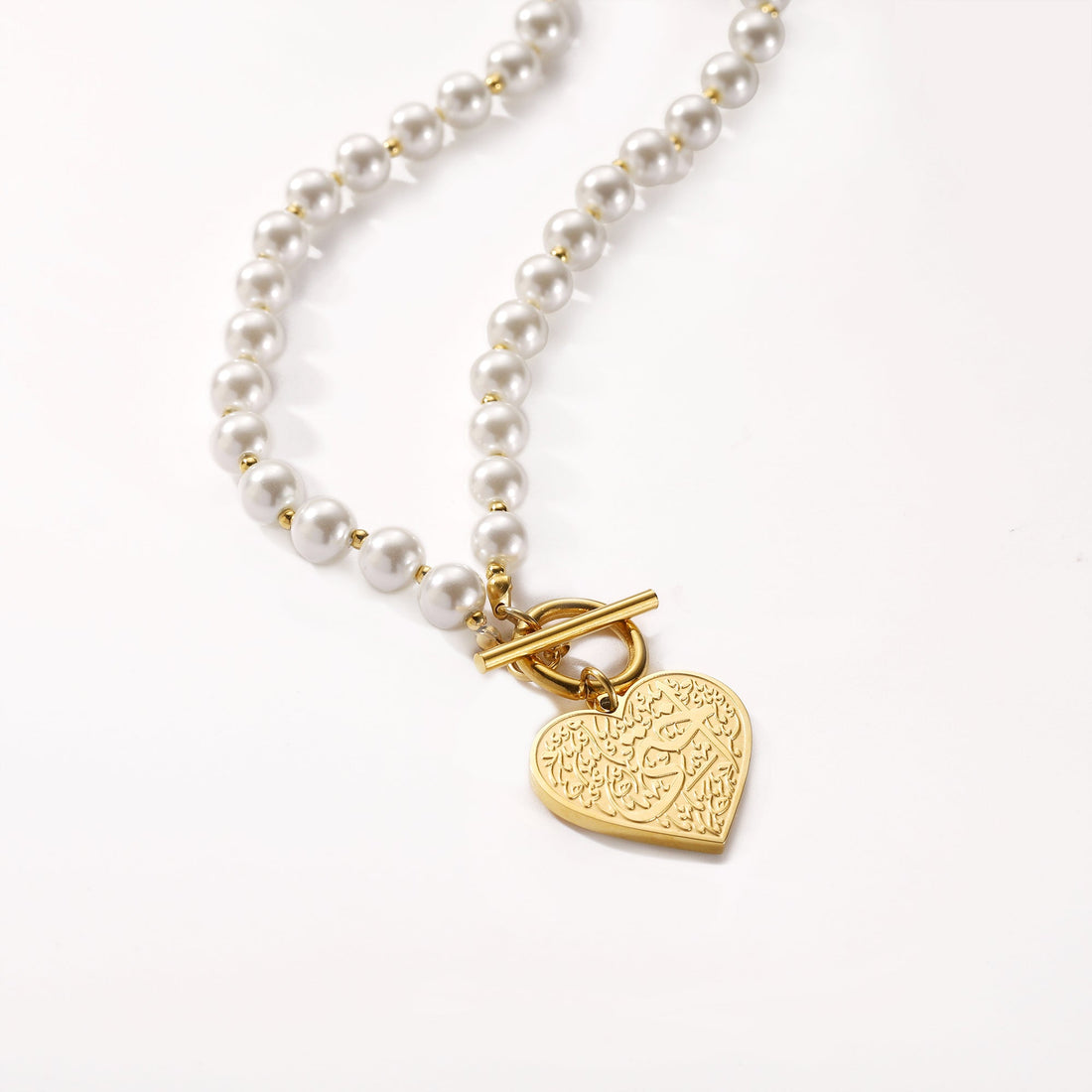 &quot;My Sister&quot; Heart Pearl Calligraphy Necklace