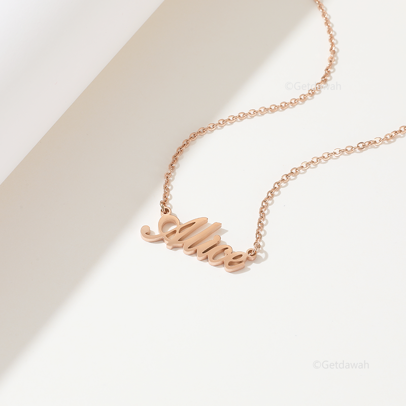 Custom English Name Necklace in Rose Gold + Free Gift Pouch
